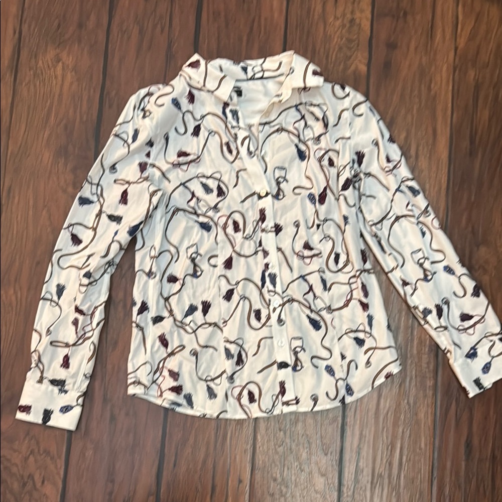 Talbots White and Blue Patterned Blouse